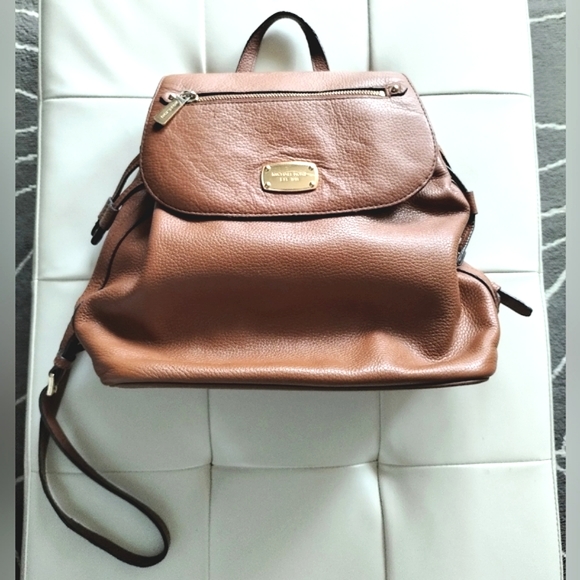 Michael Kors Pebbled Leather Back pack Bag - Picture 3 of 16